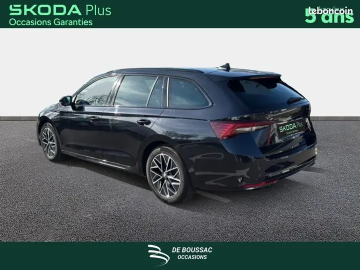 Skoda Octavia 2025 photo 3