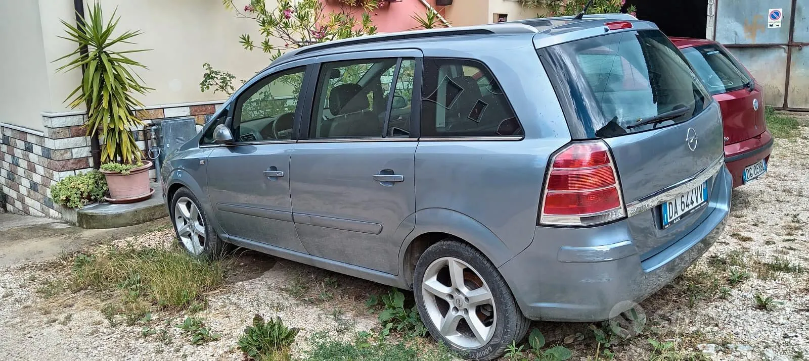 Opel Zafira 2006 photo 2