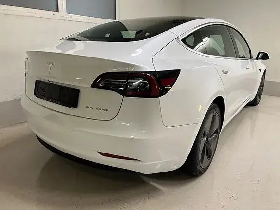 Tesla Model 3 2019 photo 4