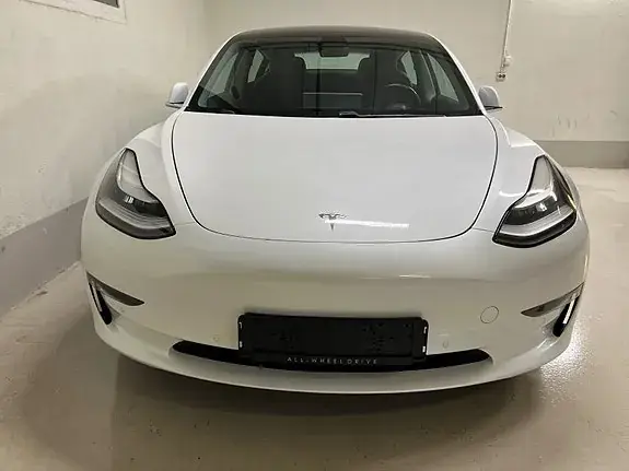 Tesla Model 3 2019 photo 2