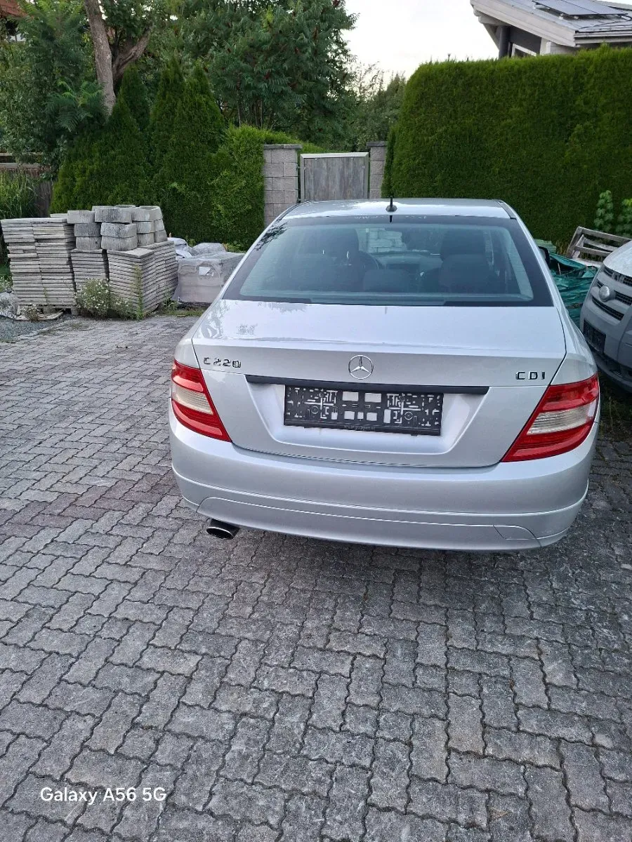 Mercedes-Benz C-Class 2007 photo 3