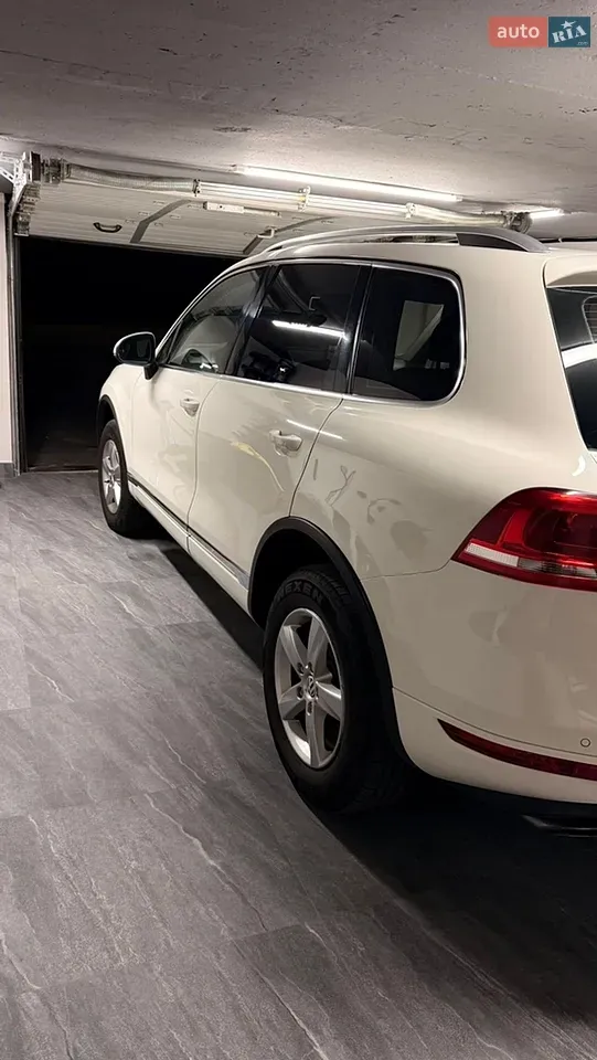 Volkswagen Touareg 2011 photo 5