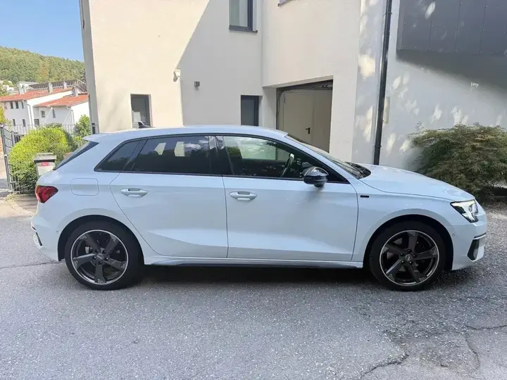 Audi A3 2020 photo 3