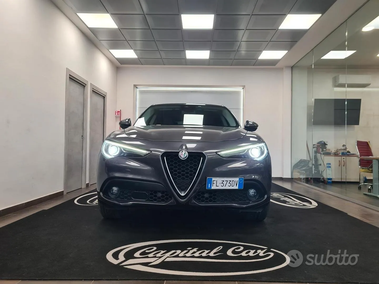 Alfa Romeo Stelvio 2017 photo 2