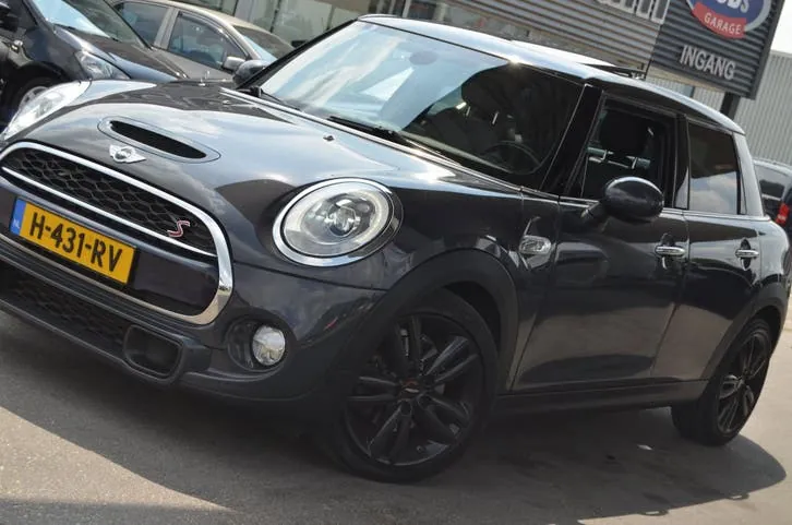 Mini Cooper S 2017 photo 3
