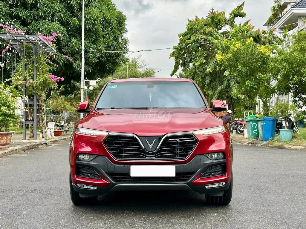 Vinfast Lux Sa2.0 2019 photo 2