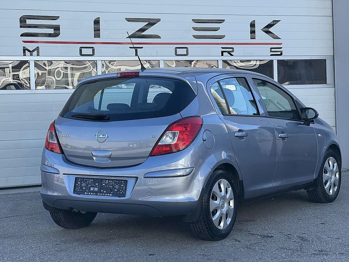Opel Corsa 2008 photo 2