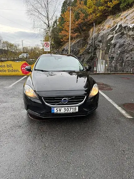 Volvo V40 2013 photo 3