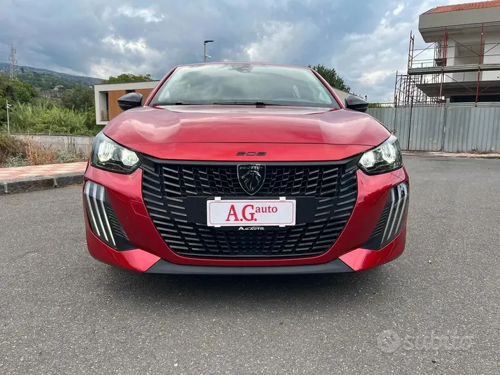 Peugeot 208 2024 photo 2