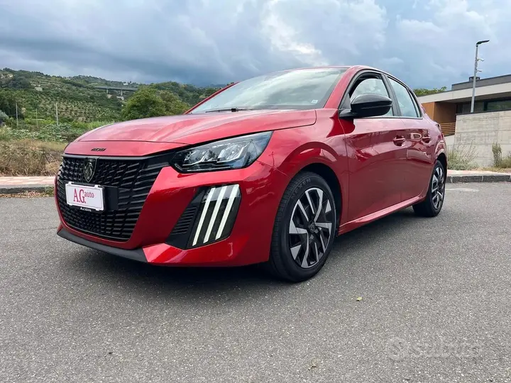 Peugeot 208