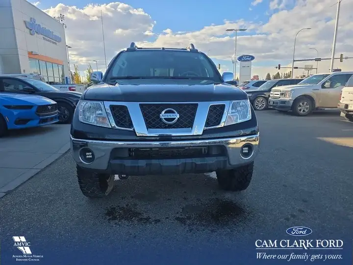 Nissan Frontier 2019 photo 2