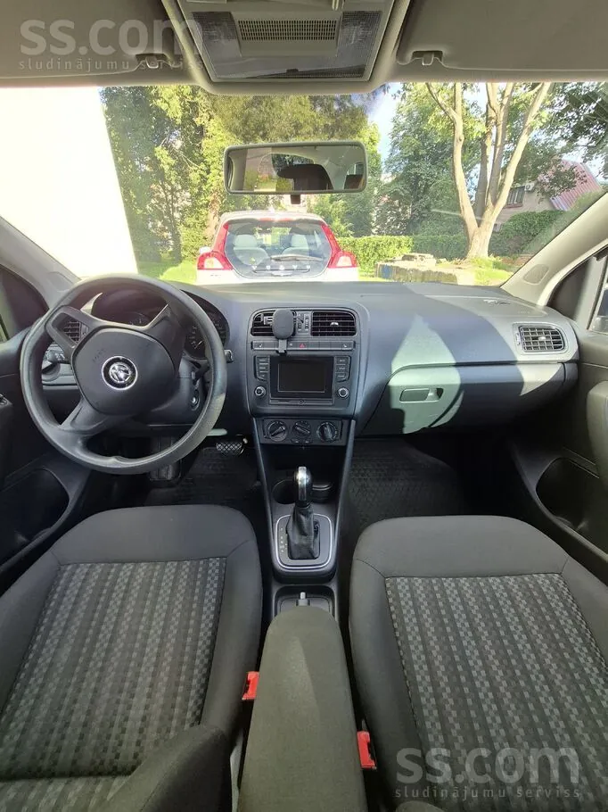 Volkswagen Polo 2014 photo 4