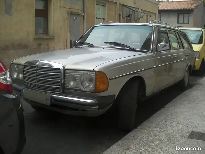 Mercedes-Benz 240Td