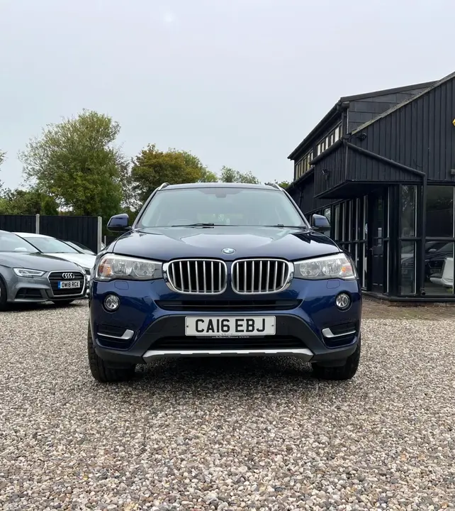 BMW X3 2016 photo 2