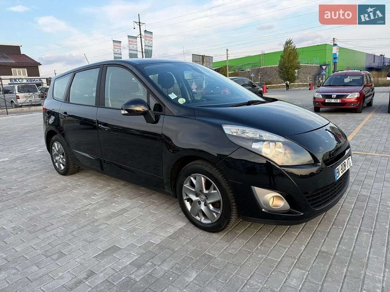 Renault Grand Scenic 2011 photo 4