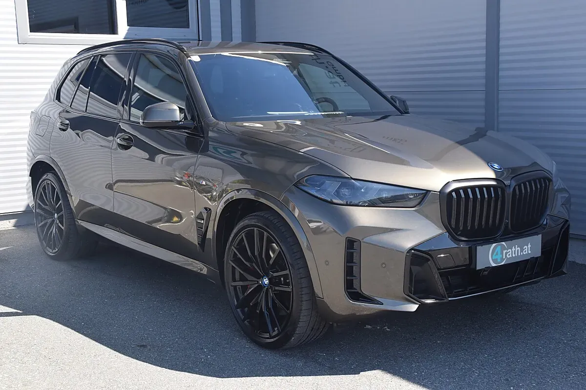 BMW X5 2023 photo 2
