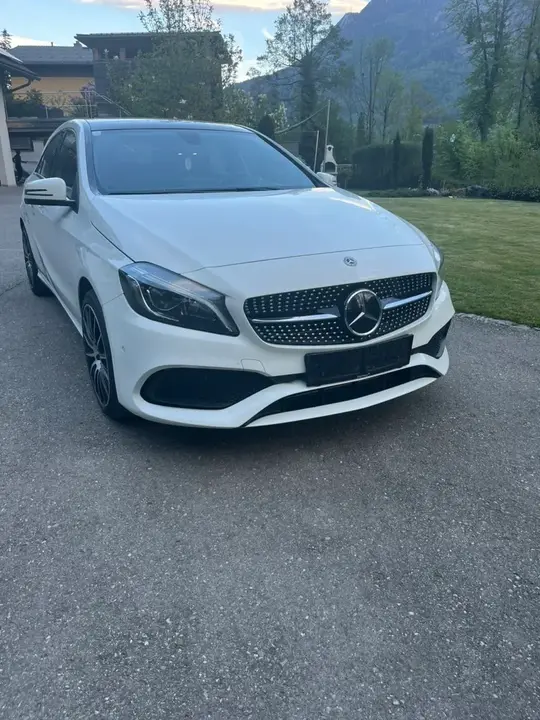 Mercedes-Benz A-Class 2016 photo 2
