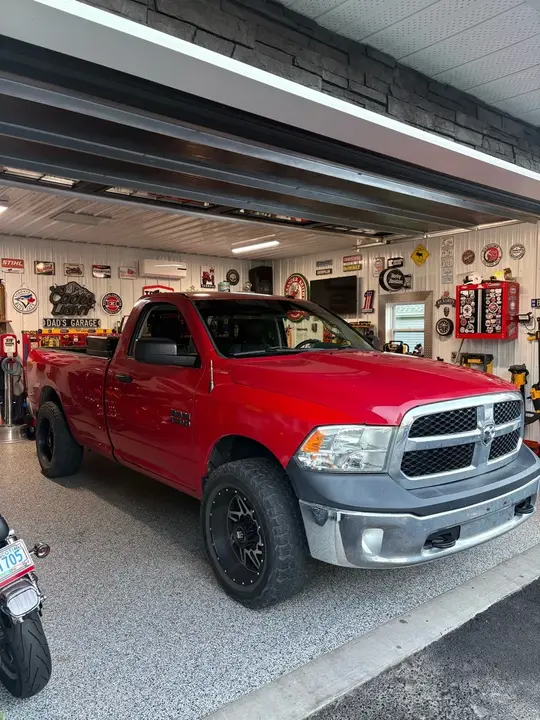 Dodge Ram 1500 2014 photo 2