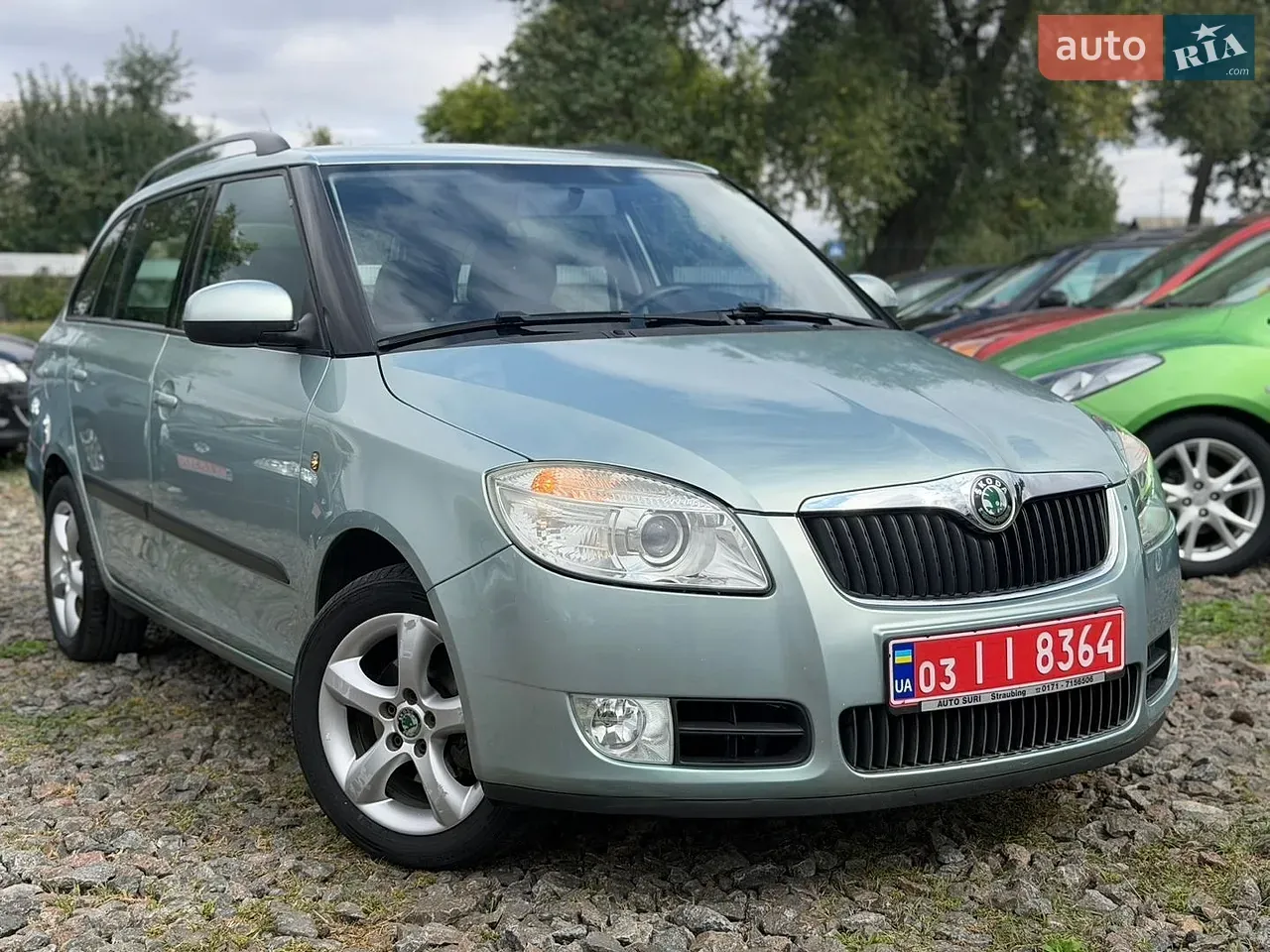 Skoda Fabia 2010 photo 3