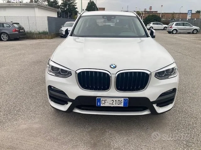 BMW X3 2021 photo 2