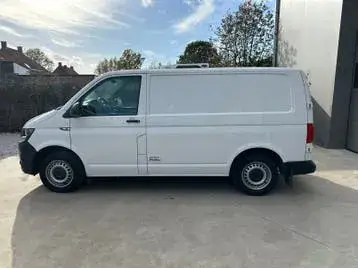 Volkswagen Transporter 2016 photo 3