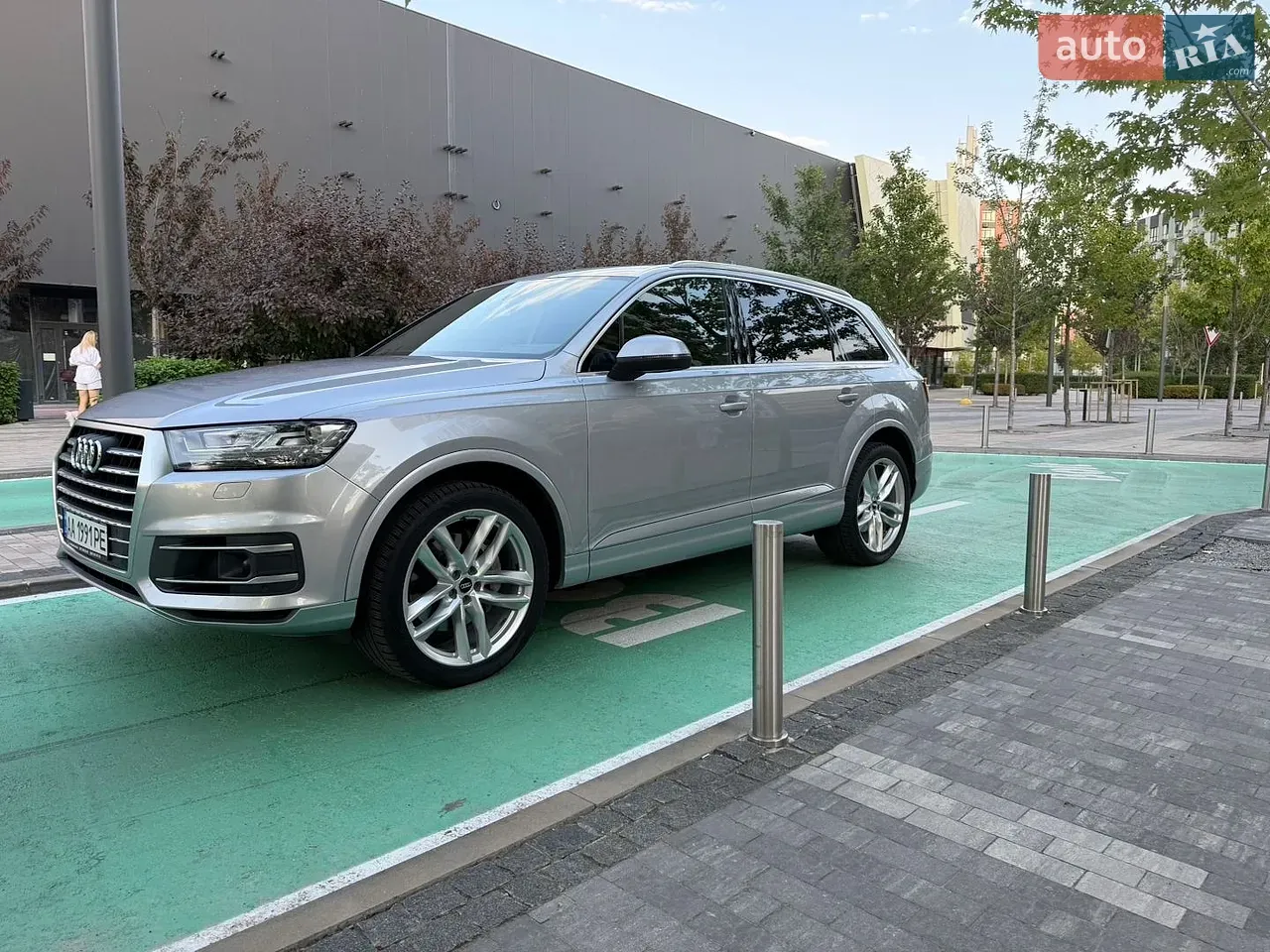 Audi Q7 2018 photo 2