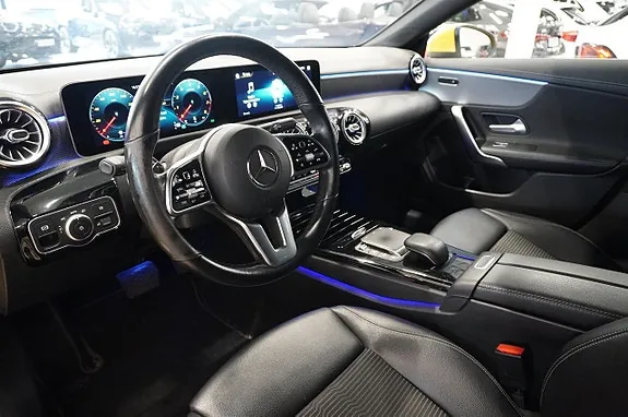 Mercedes-Benz Cla180 2020 photo 2