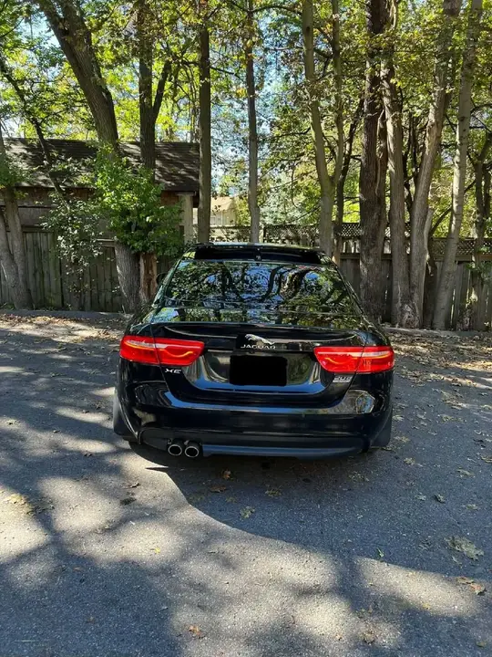 Jaguar Xe 2018 photo 4