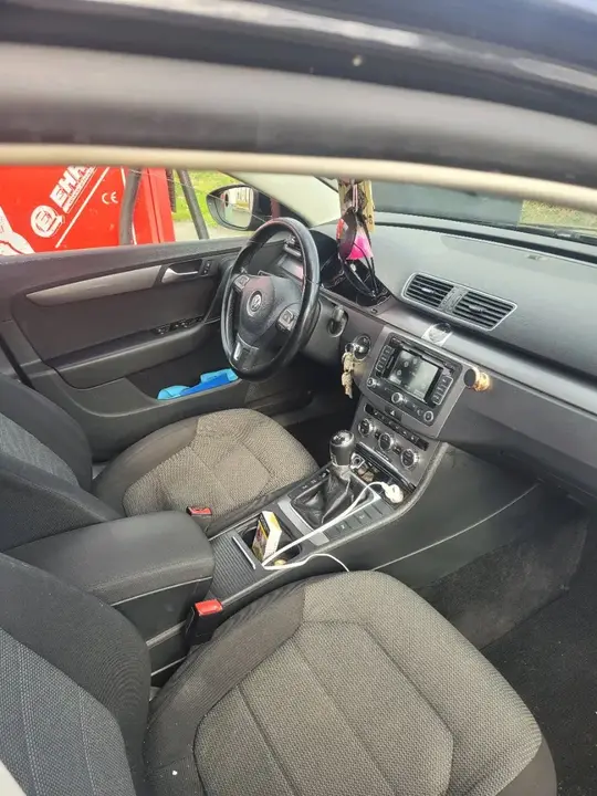 Volkswagen Passat 2014 photo 3
