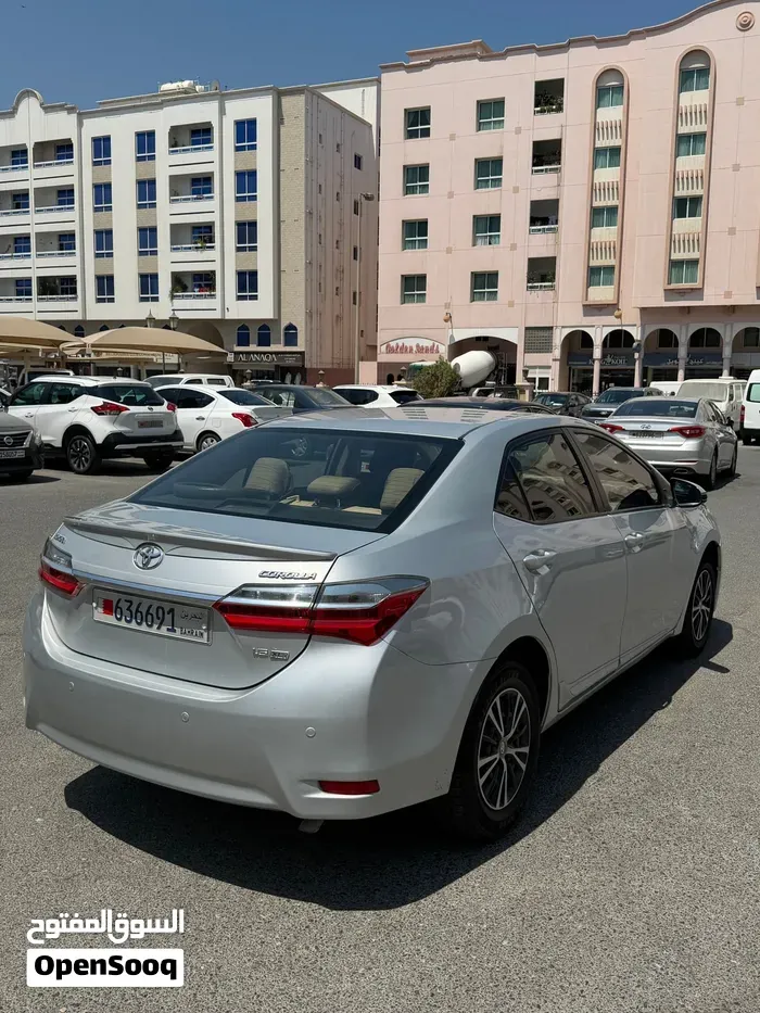 Toyota Corolla 2018 photo 2