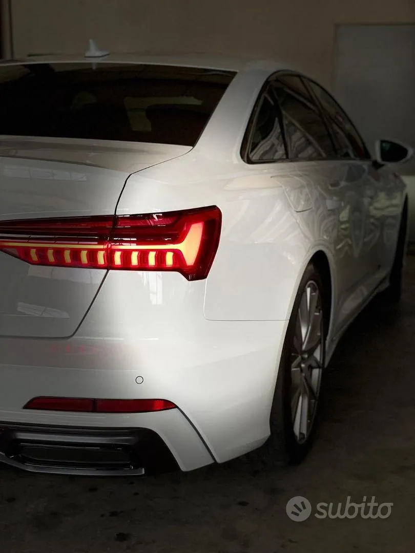 Audi A6 2022 photo 3