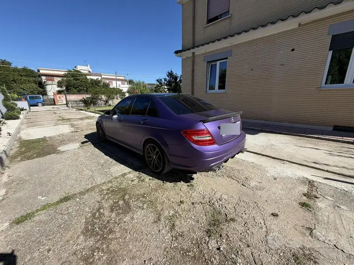 Mercedes-Benz C220 2011 photo 4