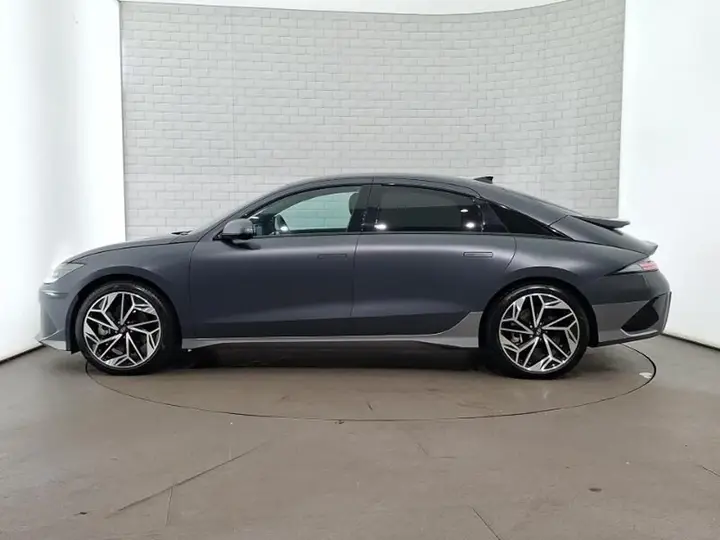 Hyundai Ioniq 6 2024 photo 4