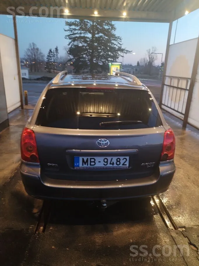Toyota Avensis 2006 photo 4