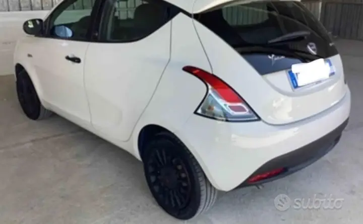 Lancia Ypsilon 2021 photo 4