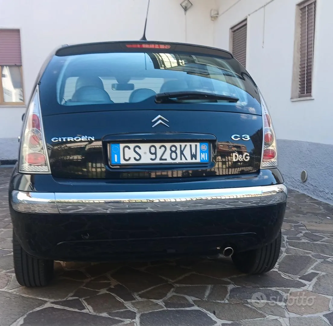 Citroen C3 2005 photo 2