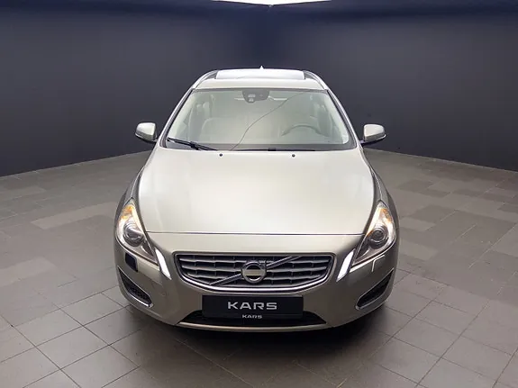 Volvo V60 2012 photo 3