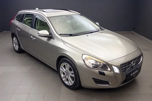 Volvo V60 2012 photo 2