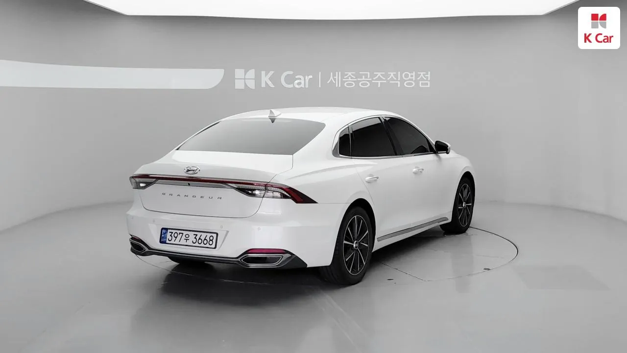 Hyundai Grandeur 2022 photo 2