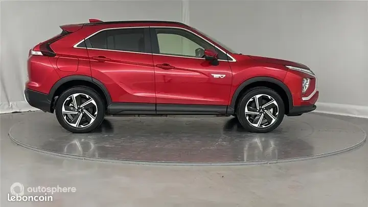 Mitsubishi Eclipse Cross 2023 photo 4