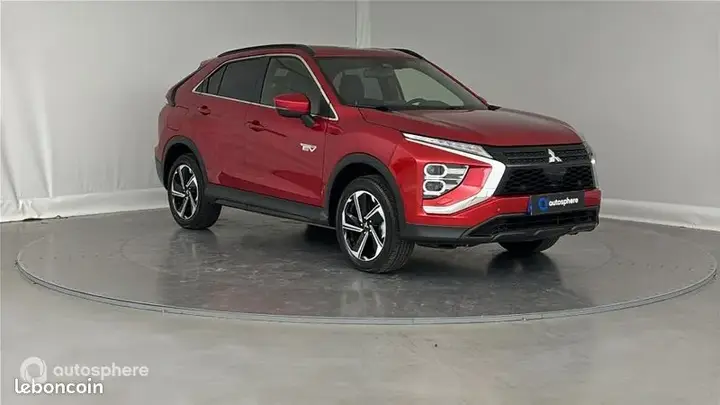 Mitsubishi Eclipse Cross 2023 photo 3