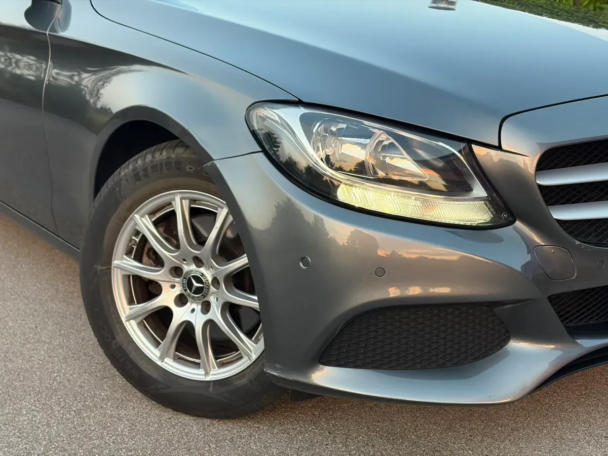 Mercedes-Benz C-Class 2017 photo 2