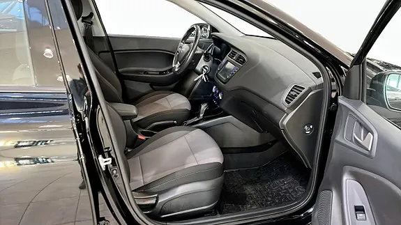 Hyundai I20 2020 photo 3