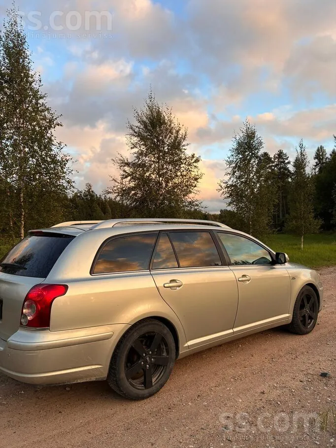 Toyota Avensis 2006 photo 4