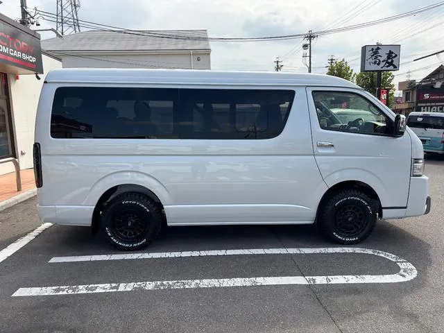 Toyota Hiace Wagon 2026 photo 4