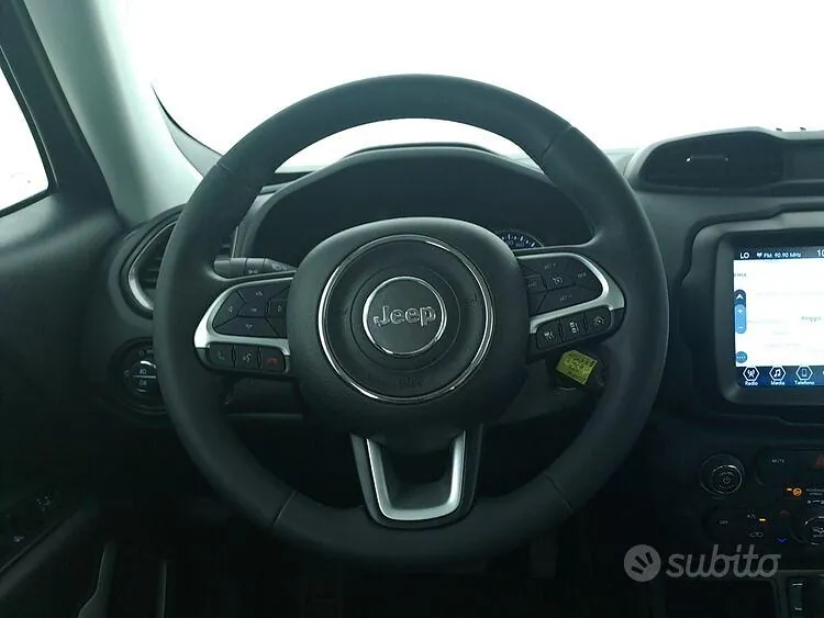Jeep Renegade 2023 photo 4
