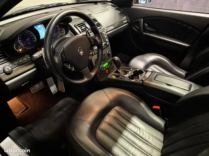 Maserati Quattroporte 2008 photo 3