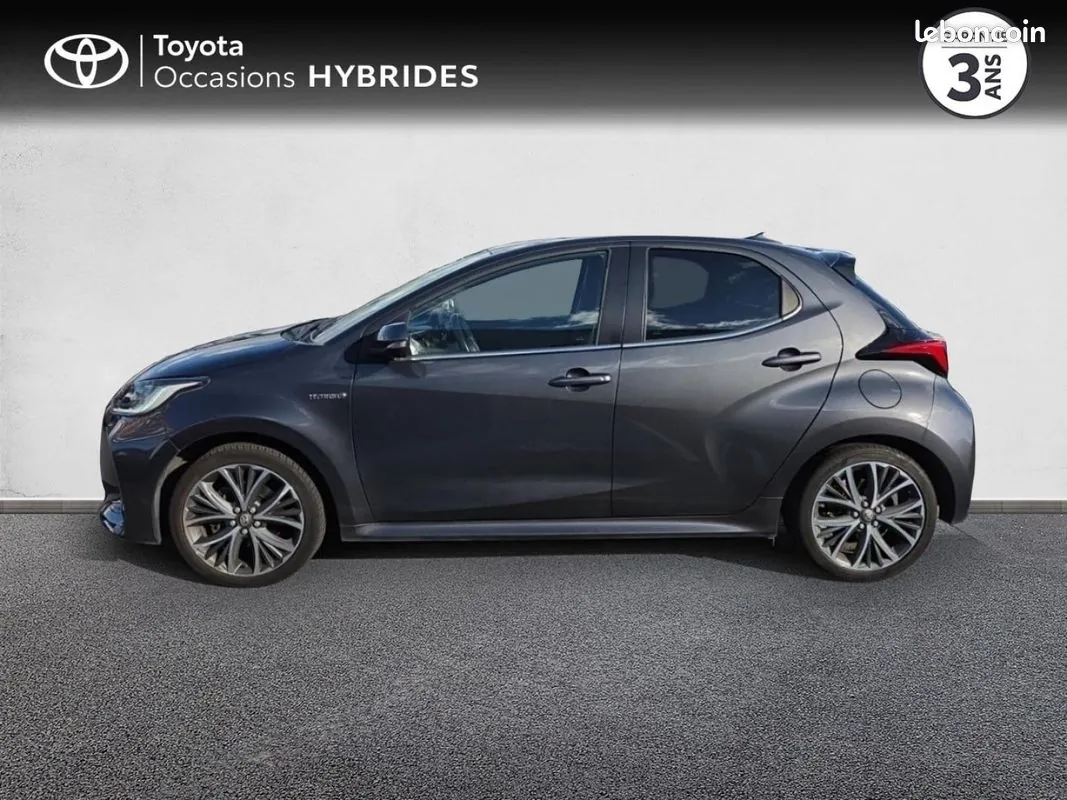 Toyota Yaris 2021 photo 3