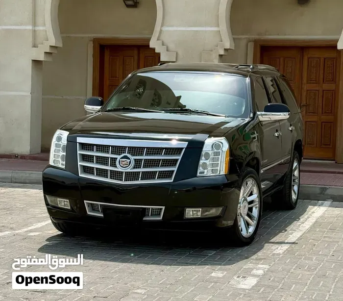 Cadillac Escalade 2013 photo 2