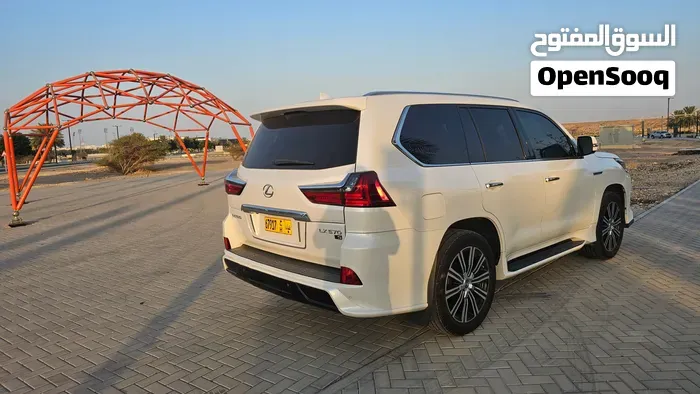 Lexus Lx 570 2019 photo 2